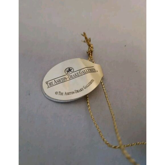 VINTAGE ASHTON DRAKE GALLERIES SET‎ OF 3 THOMAS KINKADE SLEIGH BELLS ORNAMENTS - Picture 5 of 10